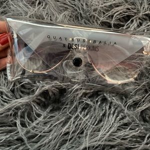 DESI PERKINS QUAY SUNGLASSES